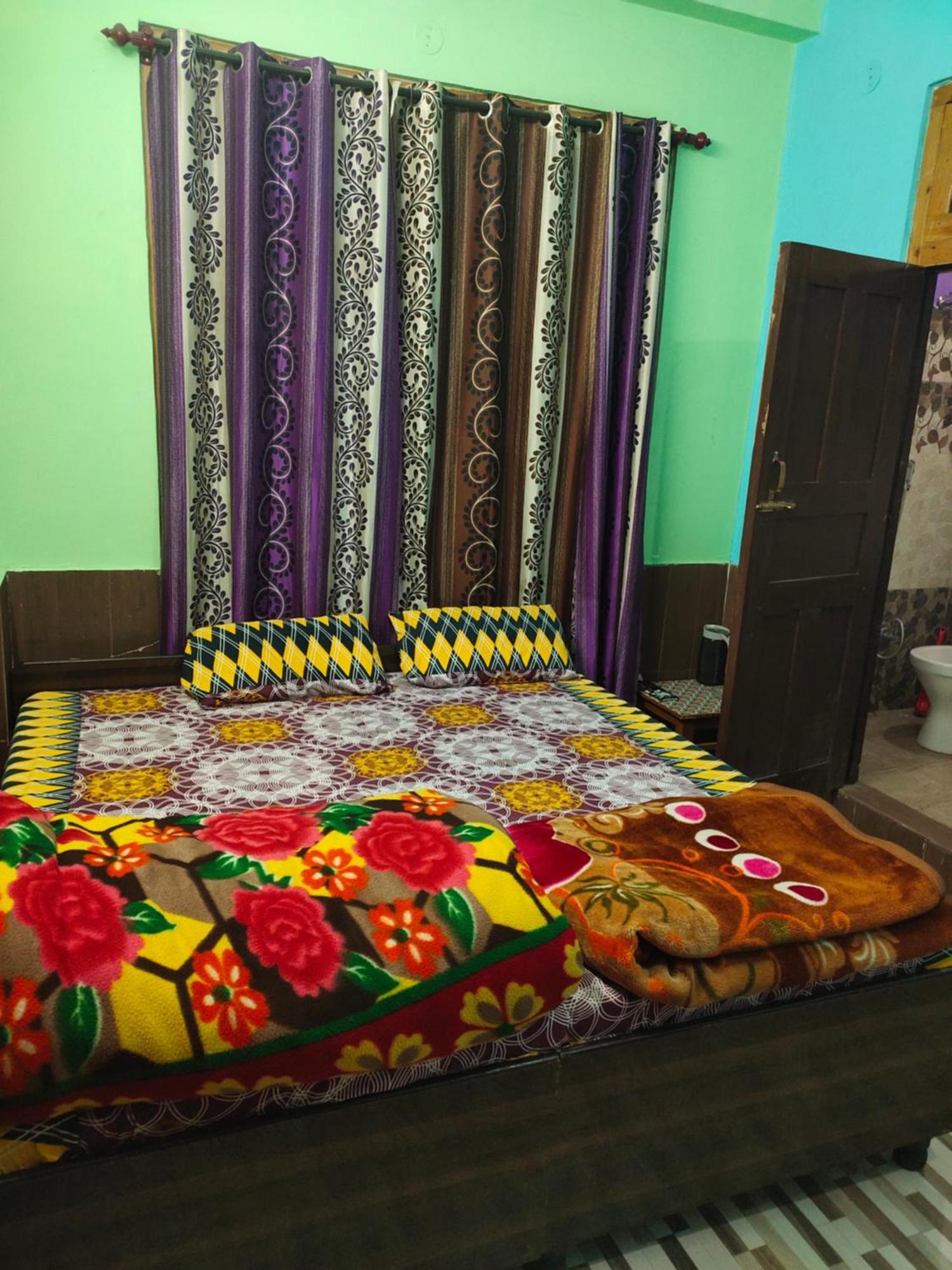 كاسول Snow View Guest House الغرفة الصورة